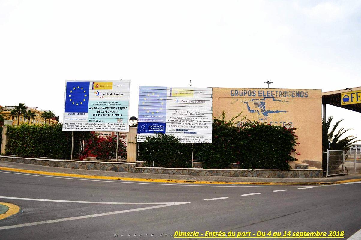 30 ALMERIA ENTREE DU PORT ET PARC SALMERON (12).JPG